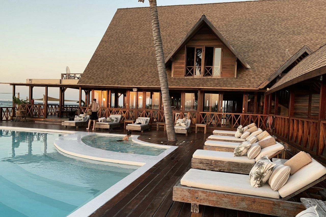 Hotel / Resort for Rent 1